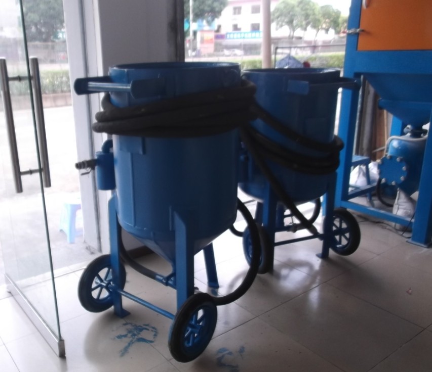 移動式噴砂機(jī)