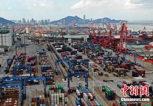 前10月中國(guó)服務(wù)進(jìn)出口總額44392.7億 同比增2.6%