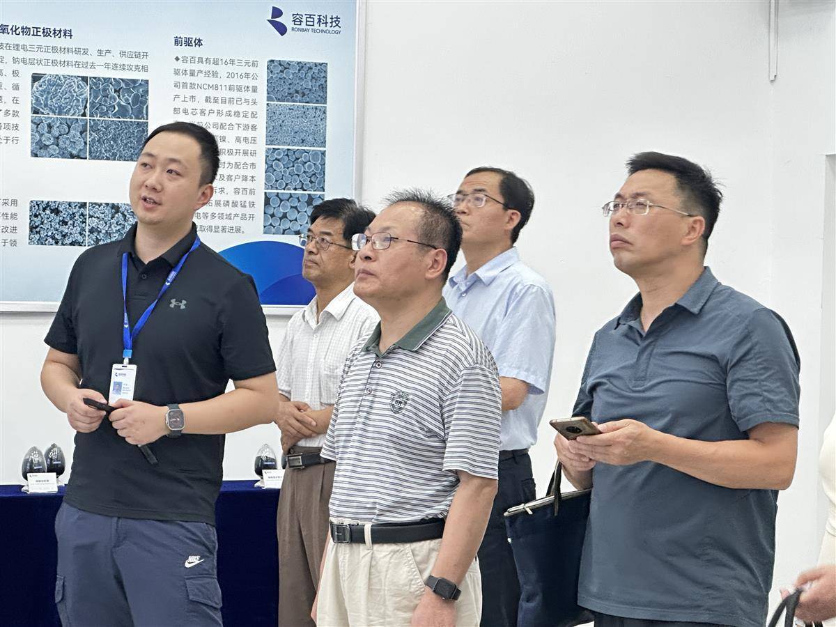 2023年社科專家市縣行活動開啟！首場聚焦助推鄂州自由貿(mào)易港建設(shè)